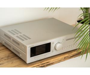 Block CVR-200 AV 7.1 récepteur Internet Blu-ray avec une puissance musicale de 7 x 100 watts, couleur argent diamant