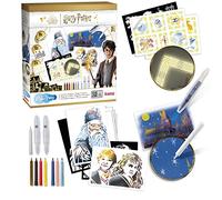 BLOPENS - Set d'Activités HARRY POTTER - 8 Feutres de Coloriage À Souffler+ 6 Pochoirs Réutilisables + Stickers + Feuilles - Idée Cadeau Enfants dès 7 Ans - Kit Dessins Harry Potter Prêt à Utiliser