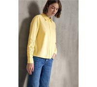 Blouse avec manches brodées