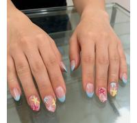 Blue Fish Art French Tip Lot de 24 faux ongles ovales courts en ABS pour fêtes de fin d'année