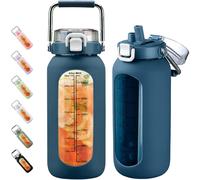 BLUEGO 2000ml Gourde en Verre avec Poignée en Inox et Marqueur de Temps Verre de Motivation 2L avec Manchon en Silicone et Paille pour Gym Office Extérieur Sport Bouteilles d'eau Sans BPA, Bleu foncé