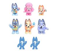 Bluey Lot de Figurines Fuzzies Deluxe avec 6 Mini Figurines de Collection spécialement floquées. Comprend 2 Figurines Surprise (Pack Aveugle), Cartes à Collectionner et Guide à Collectionner. 80 à