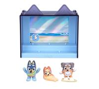 Bluey Pack d'épisodes Fuzzies : La plage. Avec 3 mini-figurines de collection spécialement floquées (y compris 1 exclusive), une vitrine, une carte à collectionner en aluminium et un guide de