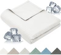 Blumtal couverture rafraîchissante 150x200 cm - couverture d'été en bambou pour le canapé et le lit, respirante et rafraîchissante - idéale comme couverture de voyage - naturelle
