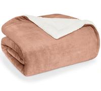 Blumtal Sherpa Couverture douillette 150x200 cm - Couverture moelleuse pour le salon - Couverture douce pour le salon et la maison, rose