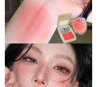 Blush crème mat développé pour des bords de faible visibilité et un effet de mise au point doux sans surpuissance ou apparence plate (02#)