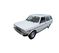 BMAONZ 1:18 Pour Fiat 131 Panorama 1981 en alliage blanc échelle blanche simulation de berline statique modèle de voiture de voyage