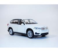 BMW X5 blanc 2015 1/35 F15