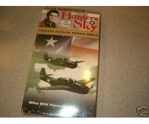 Bob Dole présente Hunters in the Sky Fighter Aces of World War II Vol 3 Hell in the Pacific and Assault on the Fortress Europe