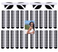 Boboeitody Lot de 5/60 paires de lunettes de soleil pour enfants&Adultes, couleurs fluo, protection UV400, parfaites pour anniversaire, plage, piscine et fêtes d'été, cadeaux de fête (5, Style Blanc)