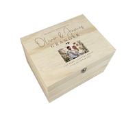 Boîte à souvenirs en bois pour photo de mariage personnalisée | Photographie, message, lieu, noms, prénom et date | Cadeau de mariage parfait | 36 x 27 x 20 cm (l x P x H)