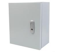 Boîte de distribution électrique avec corps en acier inoxydable, joint étanche, caractéristiques de gestion des câbles et verrouillage sécurisé pour une utilisation en intérieur et en extérieur