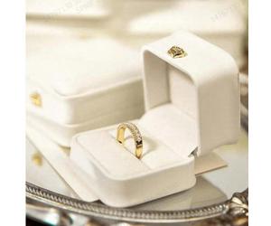 Boîte de rangement de bijoux en forme de couronne créative 1 pièce, étui de rangement pour bagues, boucles d'oreilles et colliers, boîte cadeau de bijoux pour mariage, fête des mères, anniversaire & c