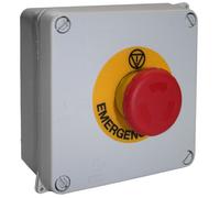 Boîte étanche + arrêt d'urgence et étiquette - Solera