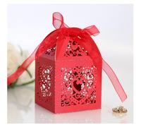 Boite Kraft Coffrets cadeaux Kraft 20 pièces/ensemble coeur d'amour découpé au Laser chariot creux faveurs boîtes à biscuits bonbons avec ruban fournitures de fête mariage(Red)
