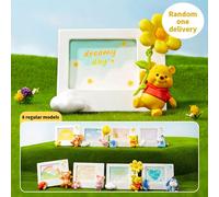 Boîte mystère de figurine de la série Polaroid de Winnie l'ourson de Disney, design vintage adorable d'une photo instantanée, base de cadre photo instantanée mignonne, décoration de bureau et de maiso