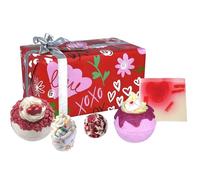 Bomb Cosmetics Coffret cadeau XOXO pour le bain, 5 pièces