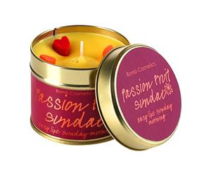 Bomb Cosmetics Passionfruit Sundae Bougie dans Une boîte en étain Senteur Fruit de la Passion