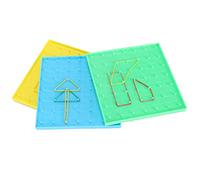 BONKZEBU Ensemble de Jouets de Panneau perforé de Couleur 3 Pièces pour Aides éducatives à L'apprentissage pour Les Enfants, Planche à Ongles Multifonctionnelle avec élastiques, Plastique Léger,