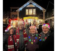 Bonnet de Père Noël éclairé : bonnets de Noël LED en peluche, bonnets colorés à piles, accessoire de cosplay pour fêtes festives | Fête de Noël Célébrations du Nouvel An Parade Concert