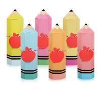 BOOMTOP 12pcs Boîtes Bonbon Cône Sac Coffret à Biscuits Forme Crayon et 12pcs Étiquette Pendentif Pomme avec 10m Cordons Rouge Emballage Cadeau Décorations de Classe pour la Rentrée Scolaire Fête