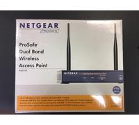 Borne d'accès sans fil Netgear WAG102 ProSafe 802.11a/g Dual Band