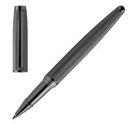 BOSS HUGO Stylo roller BLAZE gun. Stylo équilibré moderne à engravé rayé avec placage en bronze mat et contraste brillant. Existe en plume, roller et stylo.