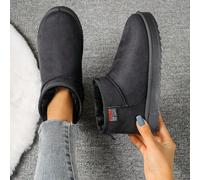 Bottes de neige à semelle épaisse pour femmes, doublure thermique, enfiler facilement, tube court, s'assortissant à une robe rouge, bottes d'hiver , nouvelle arrivée 2024 CN36,CN37,CN38,CN39,CN40,CN41