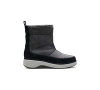 Bottes pour femmes Clarks Un Vista Walk2 en cuir noir isolé