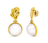 Boucled’oreille Longues boucles d'oreilles en or 18 carats avec un bouton en perle japonaise