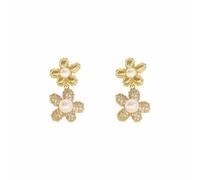 Boucles d’oreilles fleur-perle personnalisées de style coréen, tempérament populaire avec un design polyvalent de niche en pétales
