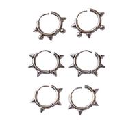 Boucles d'oreilles à rivets distinctives pour les créateurs de tendances