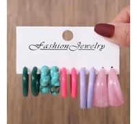 Boucles d'oreilles créoles élégantes en acrylique pour femme avec résine faite à la main en forme de C et tiges d'oreilles en acier inoxydable pour une utilisation confortable (K)