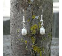Boucles d'oreilles elégance perle blanc