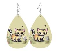 Boucles d'oreilles en cuir avec chat et papillon. Forme élégante en forme de goutte, parfaite pour les femmes, et un excellent choix de décoration pour les fêtes et les vacances.