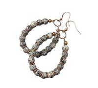 Boucles d'oreilles en pierre naturelle d'inspiration artistique pour les femmes qui aiment les styles vintage