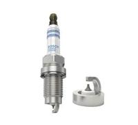 Bougie d'allumage 0 242 240 691 BOSCH pour HONDA STREAM CIVIC VIII Hatchback