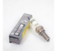 Bougie D'allumage Bosch Pour Quad Suzuki 700 Lt-V F Twin Peaks 2004 À 2005 Neuf