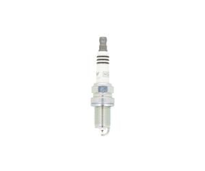 bougie d'allumage NGK 3215
