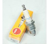 Bougie d'allumage NGK pour Moto enfant Honda 50 QR 1982 à 2003 BPR4HS-10 / 5024