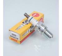 Bougie d'allumage NGK pour Moto Suzuki 125 RG Wolf U Après 1992 Neuf