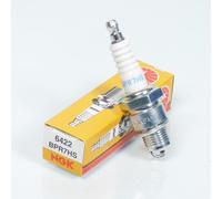 Bougie d'allumage NGK pour Scooter Yamaha 50 Beluga 1991 à 1992 BPR7HS / 6422