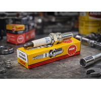 bougie NGK CR8EB HUSQVARNA TE 310 2012 - Streetmotorbike