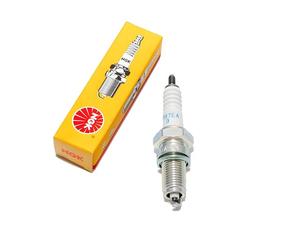 Bougie NGK dpr7ea-9 entstört | Filetage Ø 12 mm, clé 18 mm, écart d'électrode 0,90 mm, antiparasite, indice thermique 7 pour Kymco Grand Dink 125