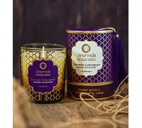 Bougie parfumée ayurvédique luxueuse dans un pot en verre dans un emballage tube avec pompon (lavande citronnelle) 200 g