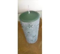 Bougie pilier Mila, verte, paraffine, cylindrique, 7 x 9 cm, 58 heures de combustion, style moderne, décoration d'intérieur, avec étoiles, intérieur, 1 unité