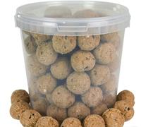 Boules de Graisse Premium BusyBeaks pour Oiseaux Sauvages, Formule améliorée Toute l'année, naturellement mélangée, Riche en énergie et en protéines, Pleine de matières Grasses, Fibres (Seau de 2.5L)