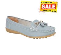 Boulevard Camila Femmes Classique Smart Décontracté Cuir Pompons Mocassins Bleu