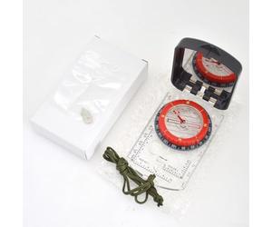 Boussole pour la navigation avec échelle lumineuse chargée de lumière loupe miroir éclairage LED étanche outil d'extérieur pour randonnée, escalade, cartographie géologique (noir sans lampe)