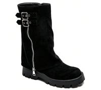 Bouteille grande avec poignée douce, fermeture éclair décorative et boucle, fond encastré robuste C'est un style moderne et moderne avec une mise en bouteille de montants et une soupe avec beaucoup de